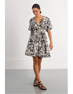 VESTIDO DE MANGA CORTA, CON...