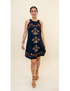 VESTIDO BORDADO